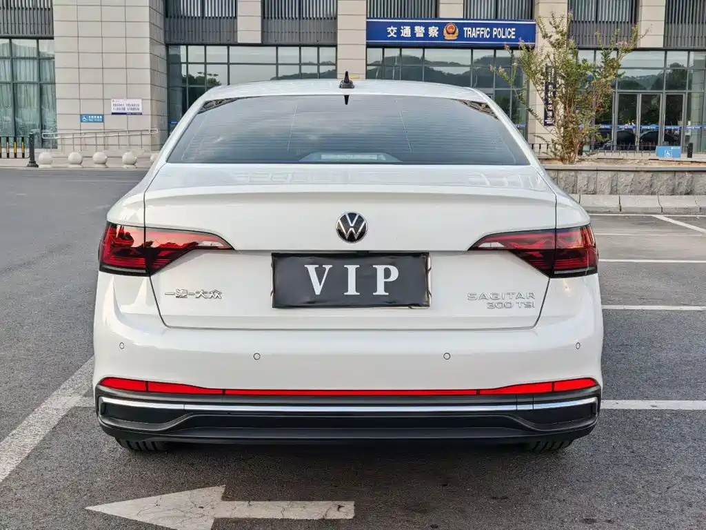 Volkswagen Sagitar — миниатюра 9