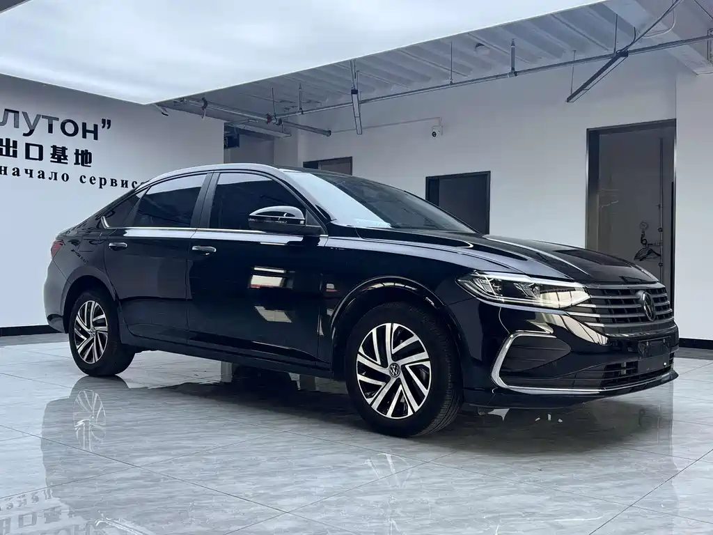 Volkswagen Lavida — миниатюра 3
