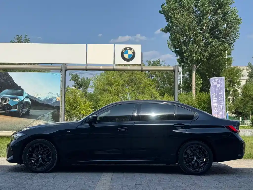 BMW 3 Series 3 2026 330Li M Sport