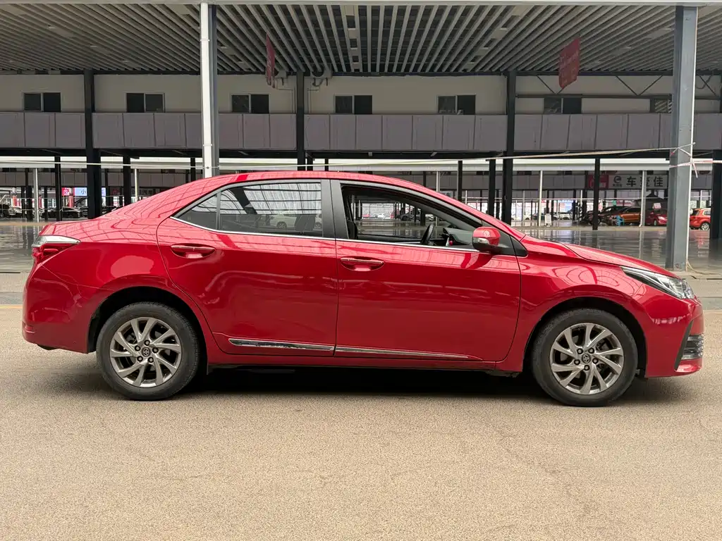 Toyota Corolla — миниатюра 4