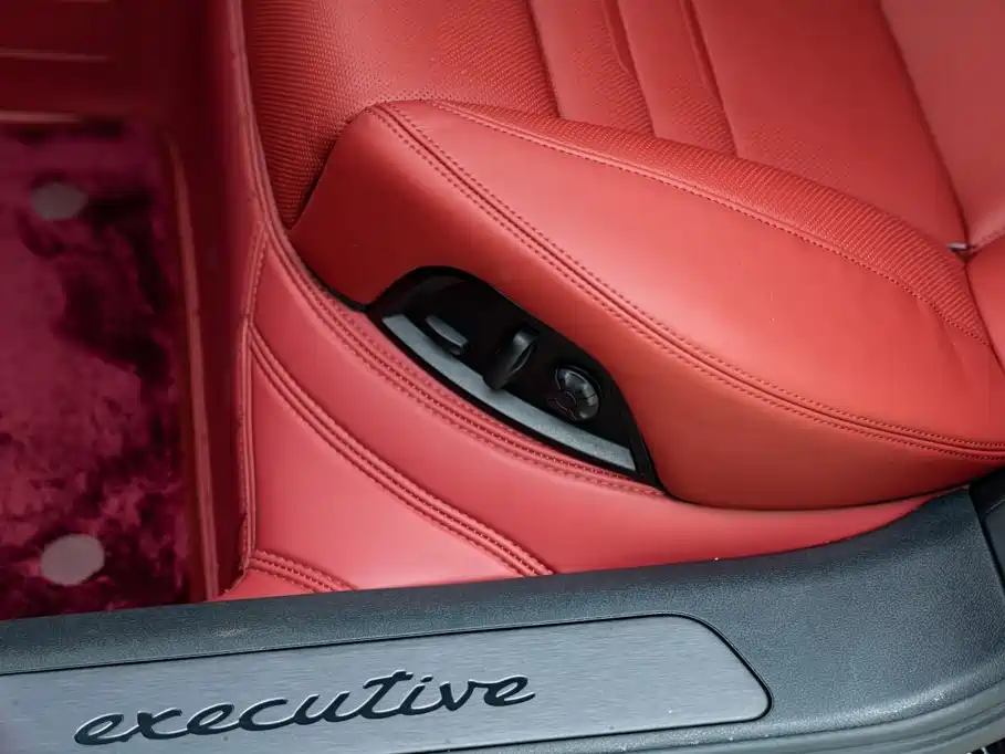 Porsche Panamera — миниатюра 15