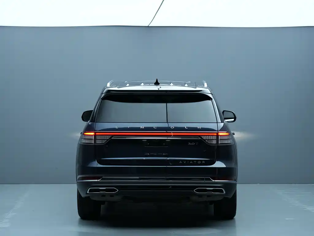 Lincoln Aviator — миниатюра 4