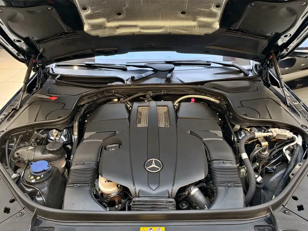 Mercedes-Benz S-Class — миниатюра 17