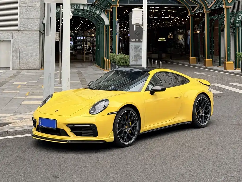 Porsche 911 2021