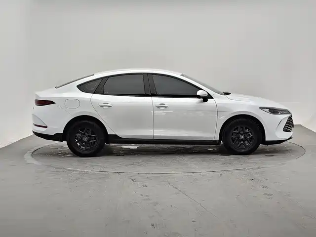 BYD Qin PLUS — миниатюра 3