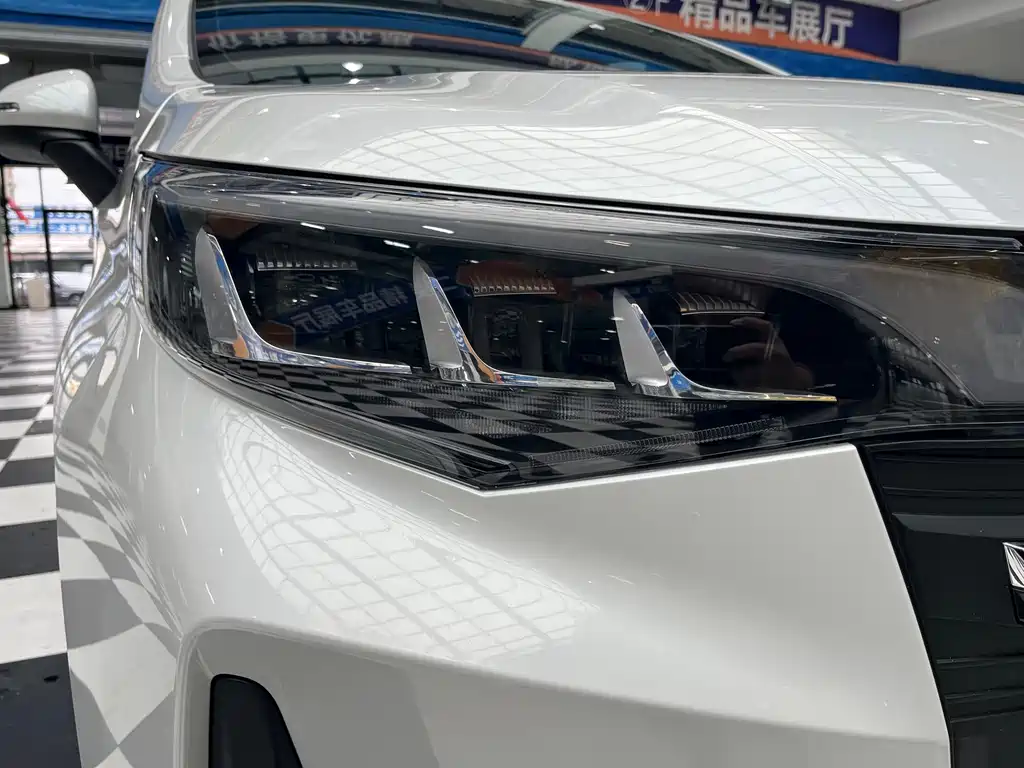 GAC Motor Trumpchi M6 — миниатюра 23