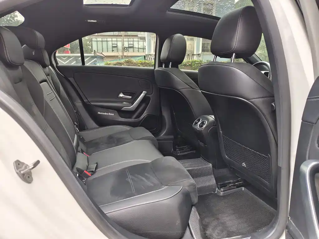 Mercedes-Benz A-Class — миниатюра 13