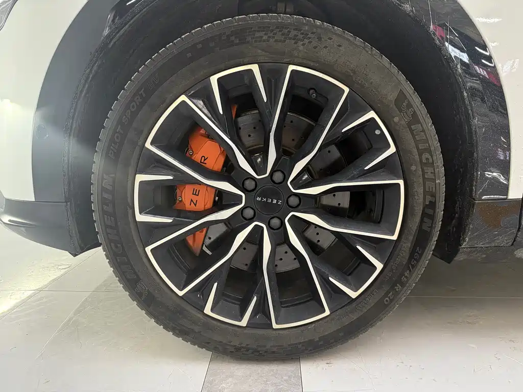 ZEEKR EXTREME KRYPTON 7X