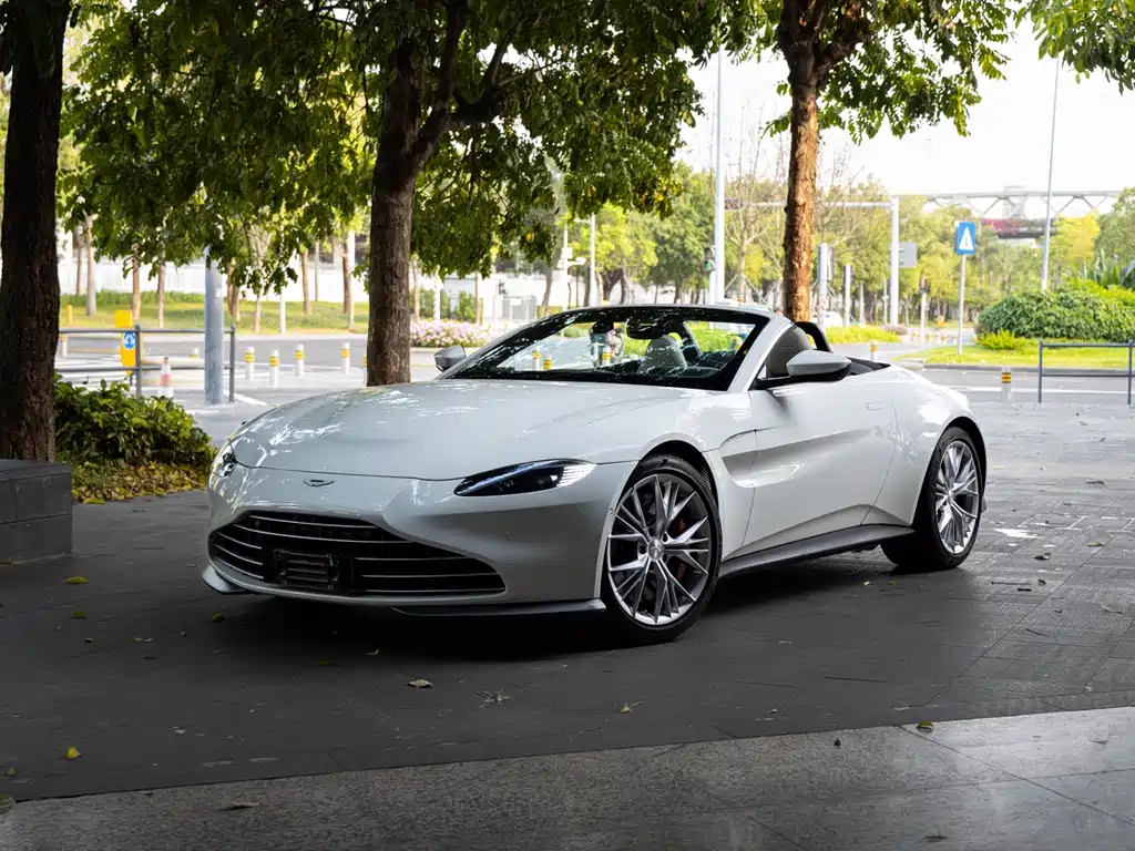 Aston Martin V8 Vantage
