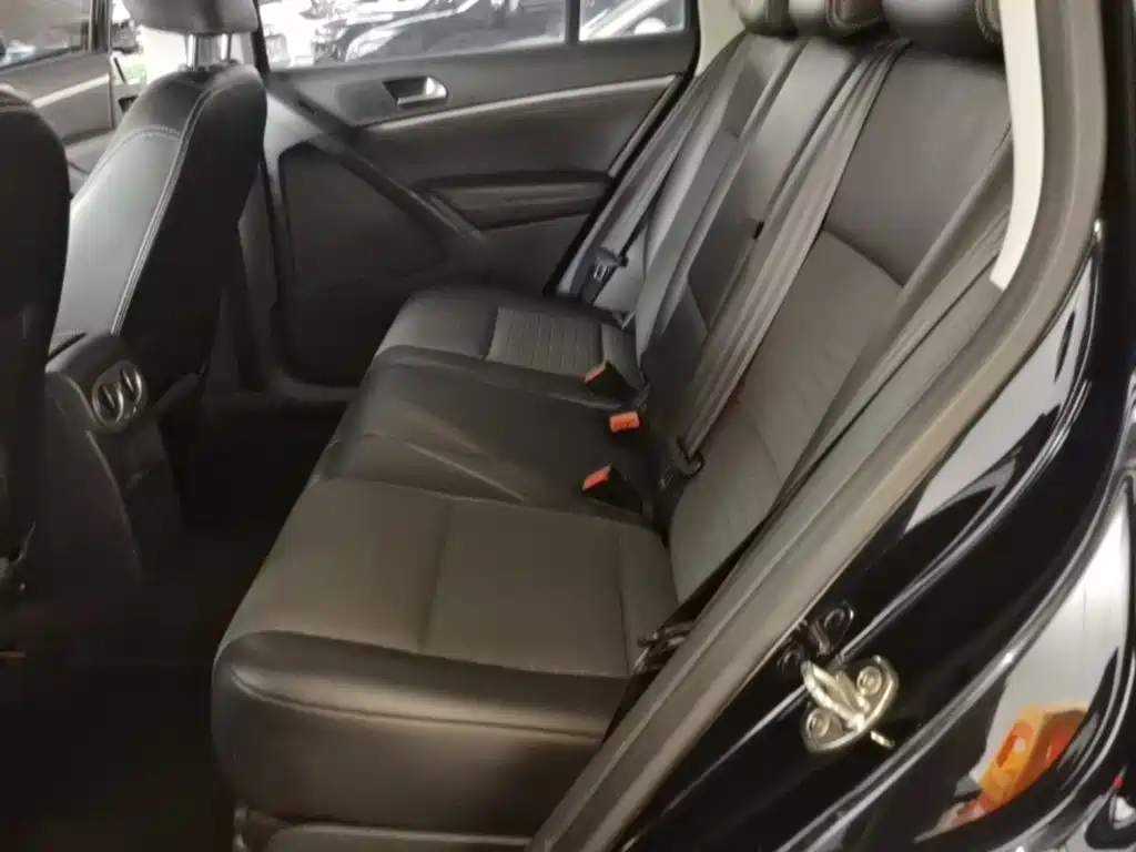 Volkswagen Tiguan — миниатюра 17
