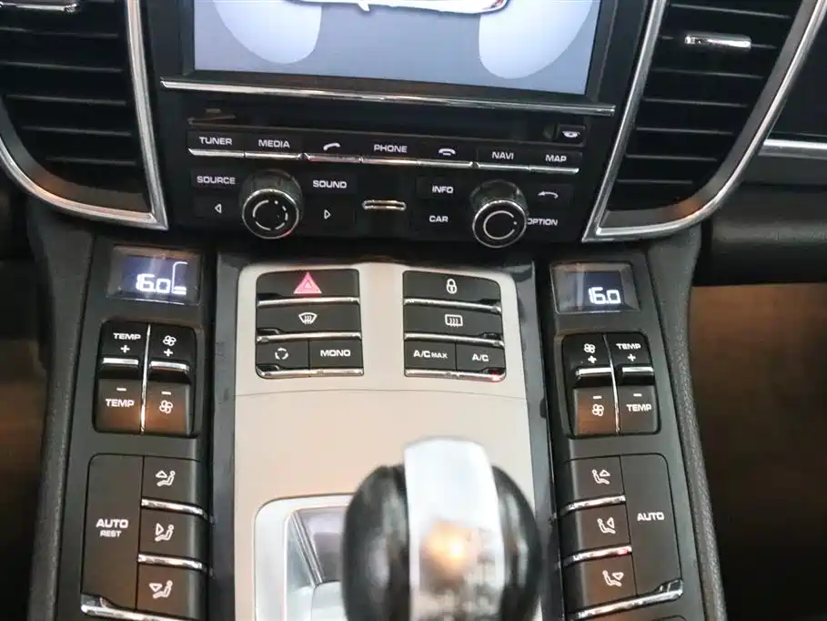Porsche Panamera 2010 Panamera 3.6L