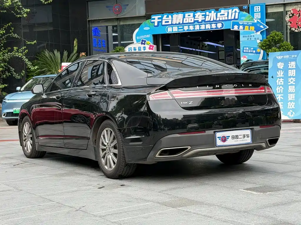 Lincoln MKZ — миниатюра 4