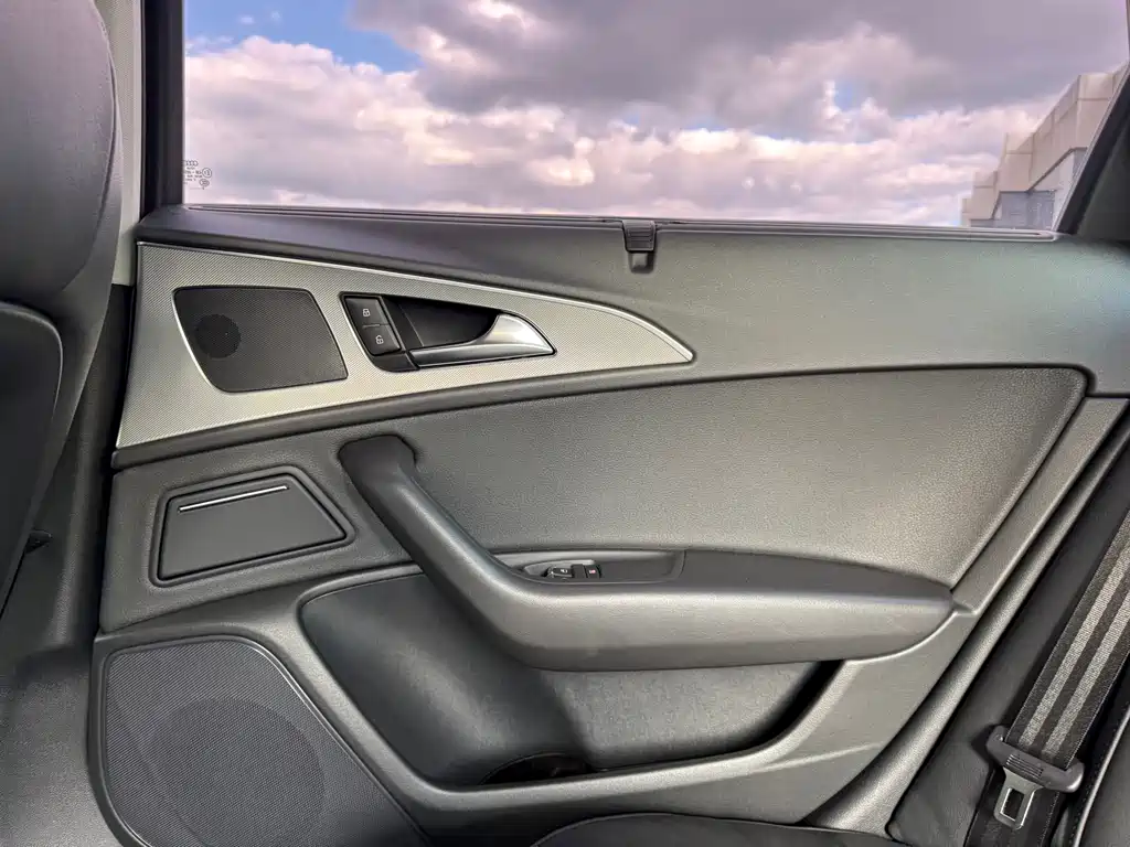 Audi A6L — миниатюра 34