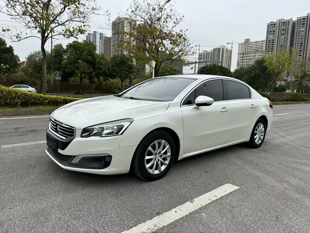 PEUGEOT 508