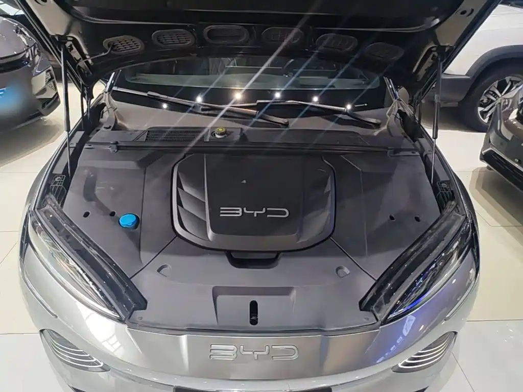 BYD Seal — миниатюра 20