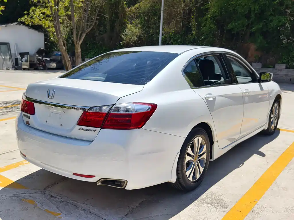 Honda Accord 2015 2.0L LXS Elite