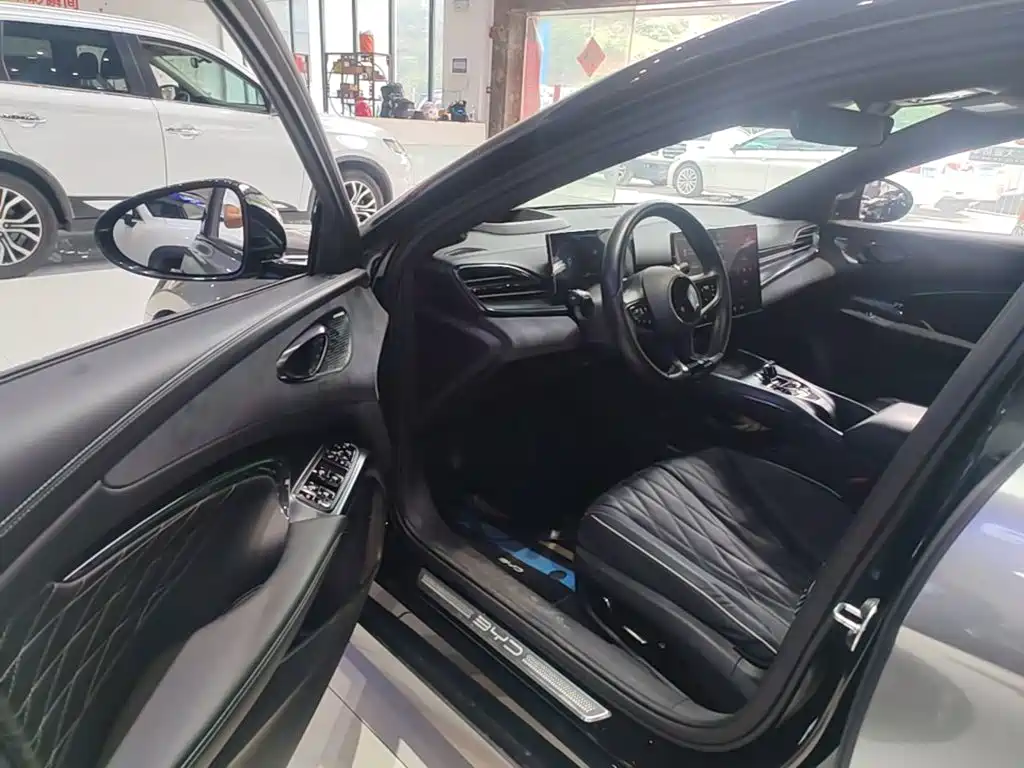 BYD Seal — миниатюра 16