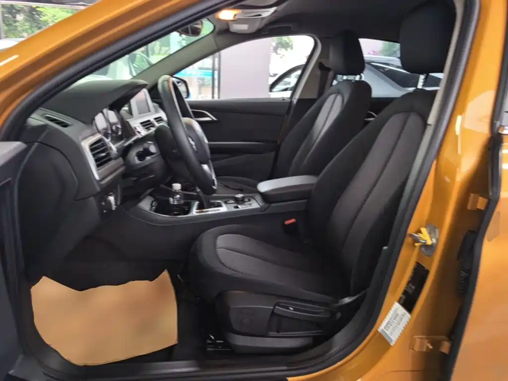 BMW 1 Series — миниатюра 15