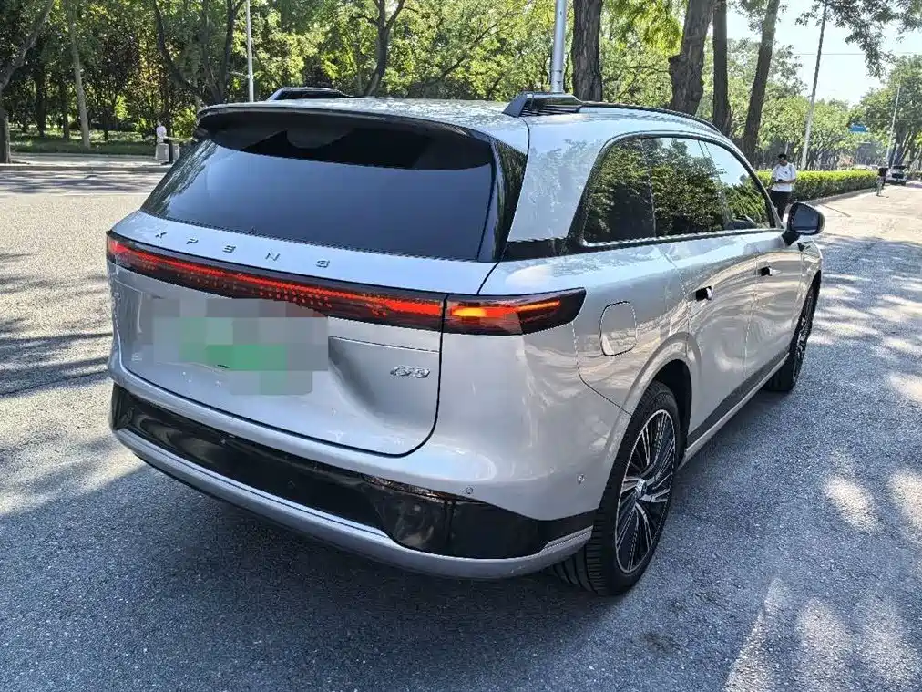 Xpeng G9 2022 702 Max