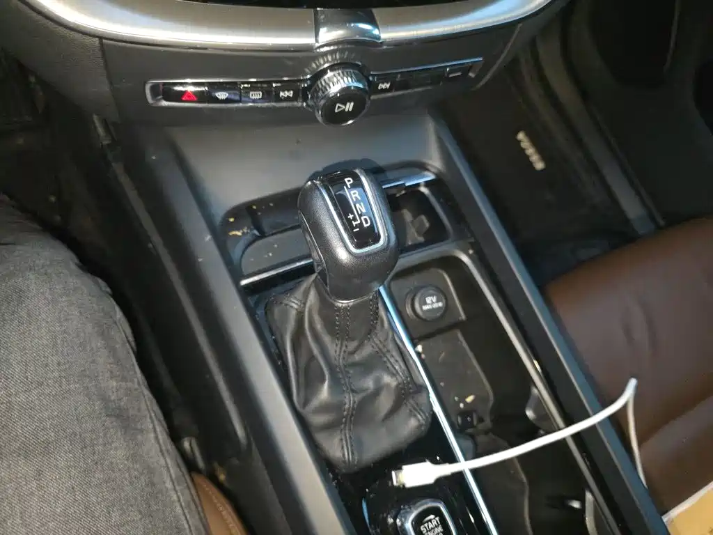 Volvo XC60 — миниатюра 15