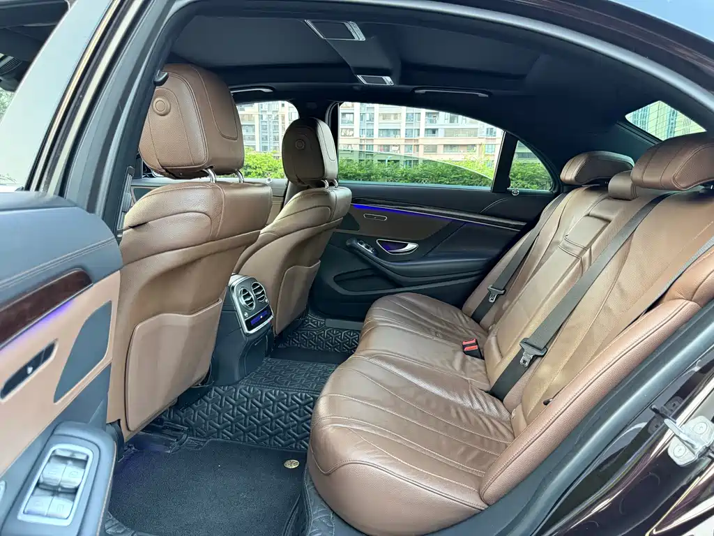 Mercedes-Benz S-Class — миниатюра 11