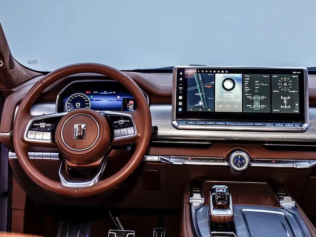 TANK TANK 700 NEW ENERGY