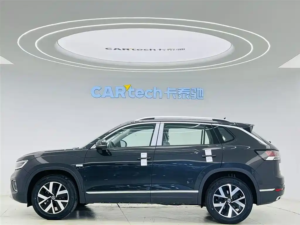 Volkswagen Tayron 2026 3000 300TSI