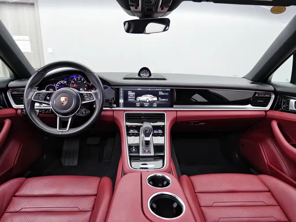 Porsche Panamera — миниатюра 6
