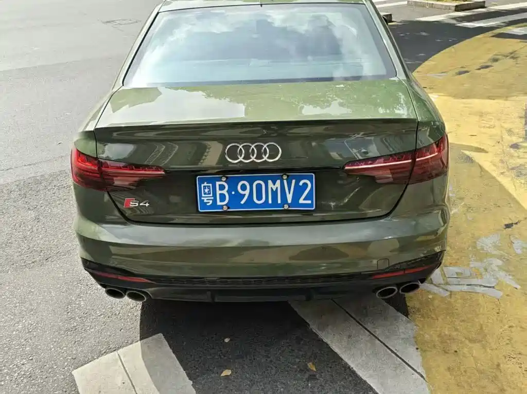 Audi S4 — миниатюра 2
