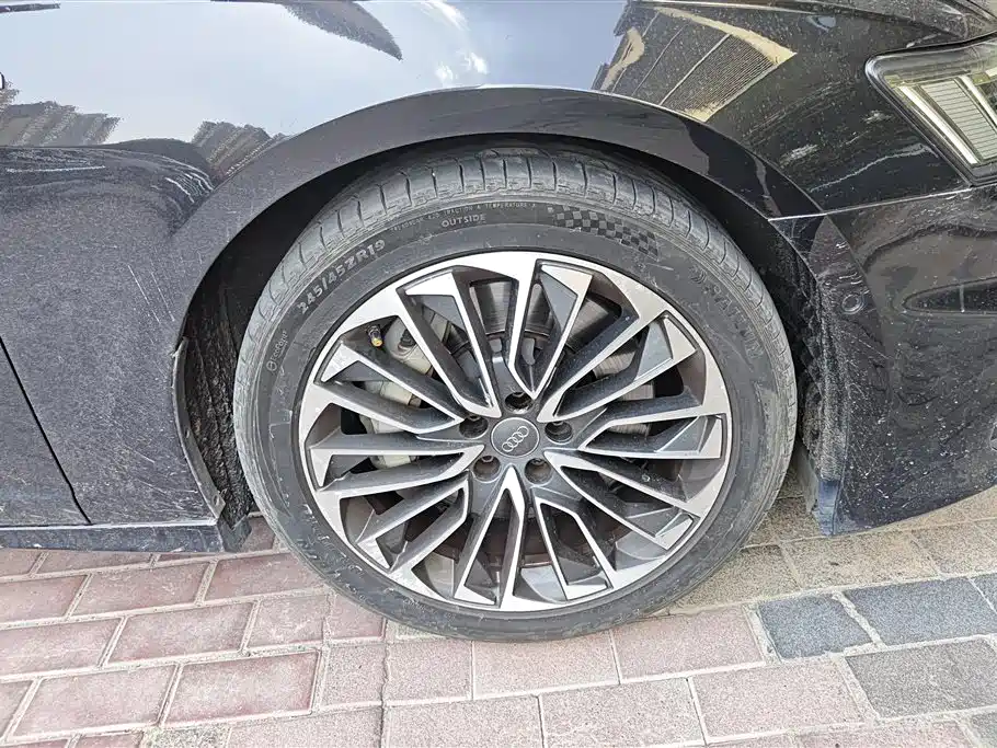 Audi A6L 2020 55 TFSI e quattro