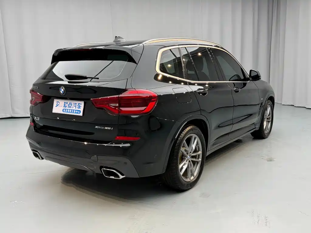 BMW X3 — миниатюра 7