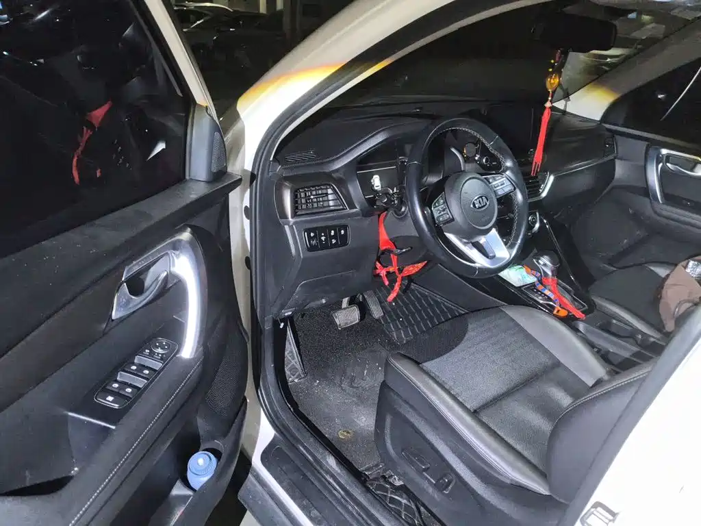 Kia Sportage — миниатюра 17