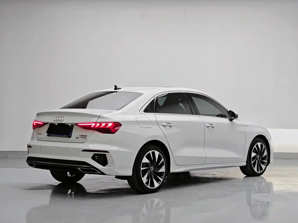 Audi A3 2023 A3L Limousine 35 TFSI Fashion Sport