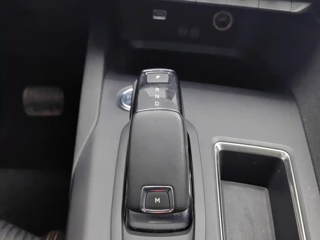 Peugeot 4008 — миниатюра 13