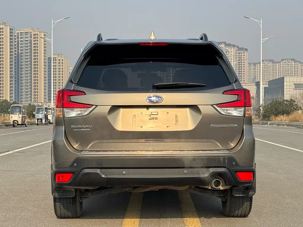 SUBARU FORESTER