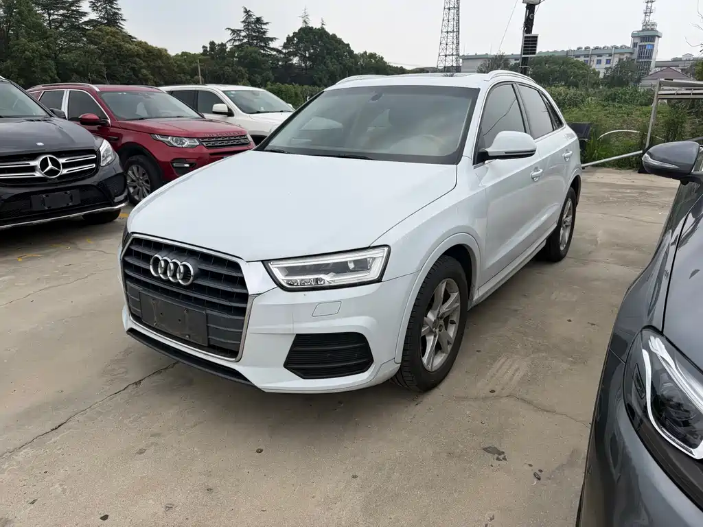 Audi Q3 2018 30 35 TFSI Fashion
