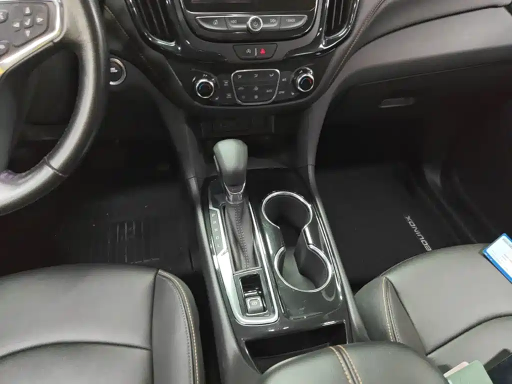 Chevrolet Equinox 2021 — фото 14