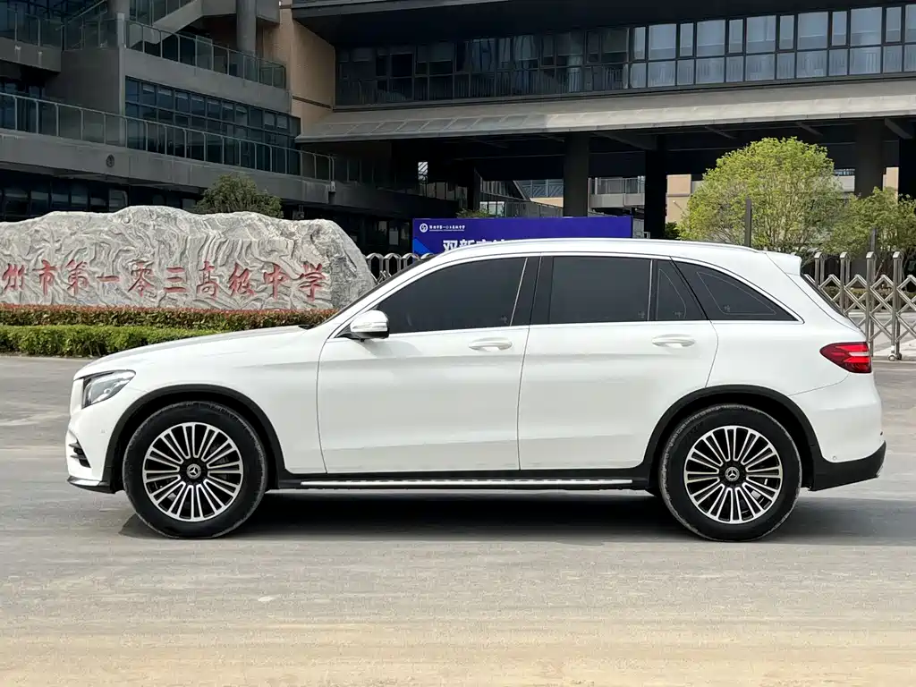 Mercedes-Benz GLC 2018 GLC 260 4MATIC