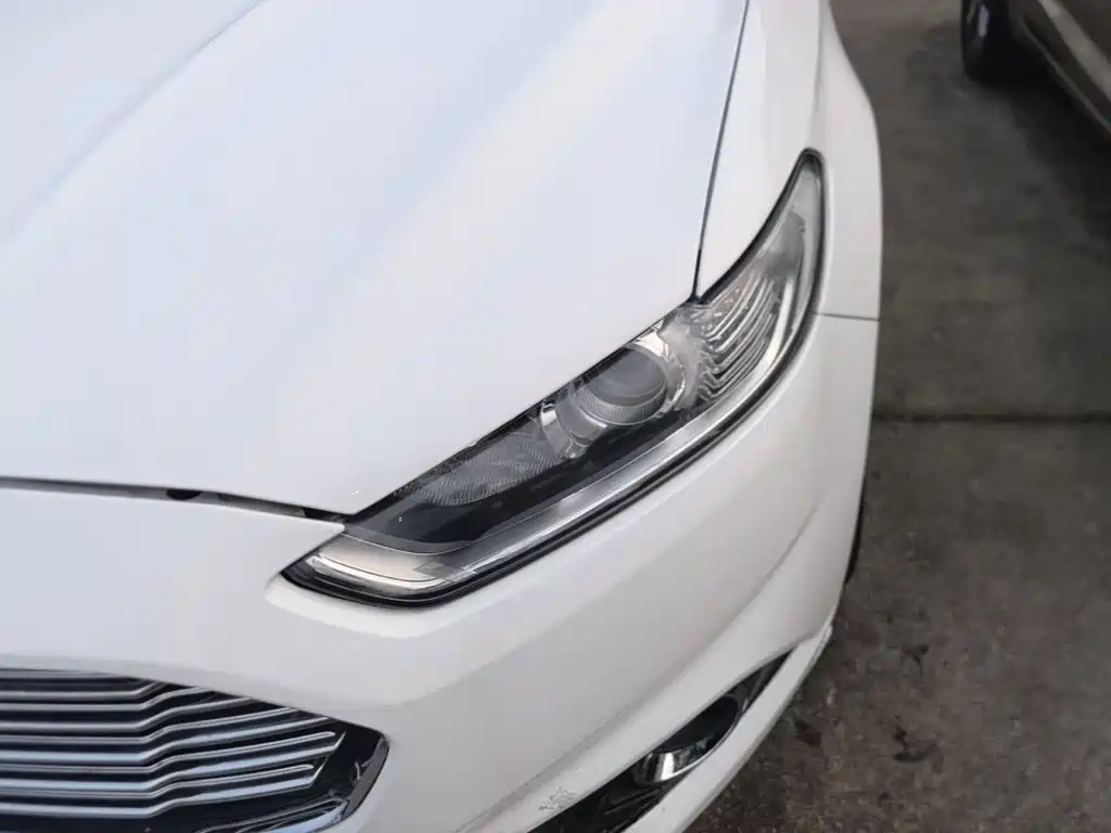 Ford Mondeo — миниатюра 24