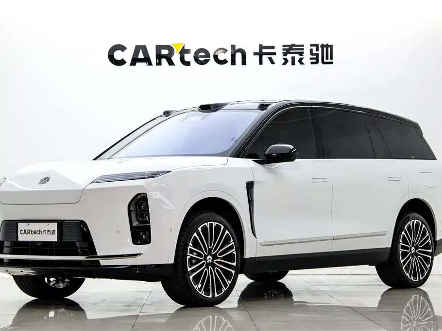 NIO ES8 2026 мест Executive