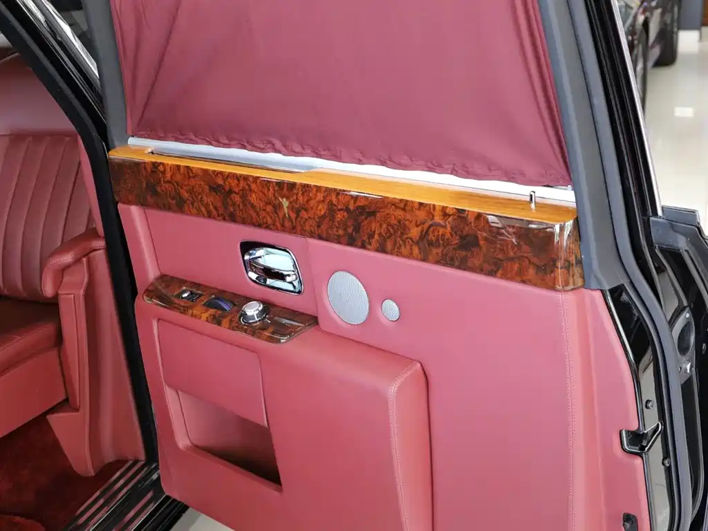 Rolls-Royce Phantom 6.7L Extended Edition EWB, фото 22