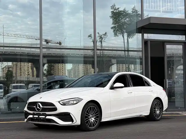 MERCEDES BENZ C CLASS