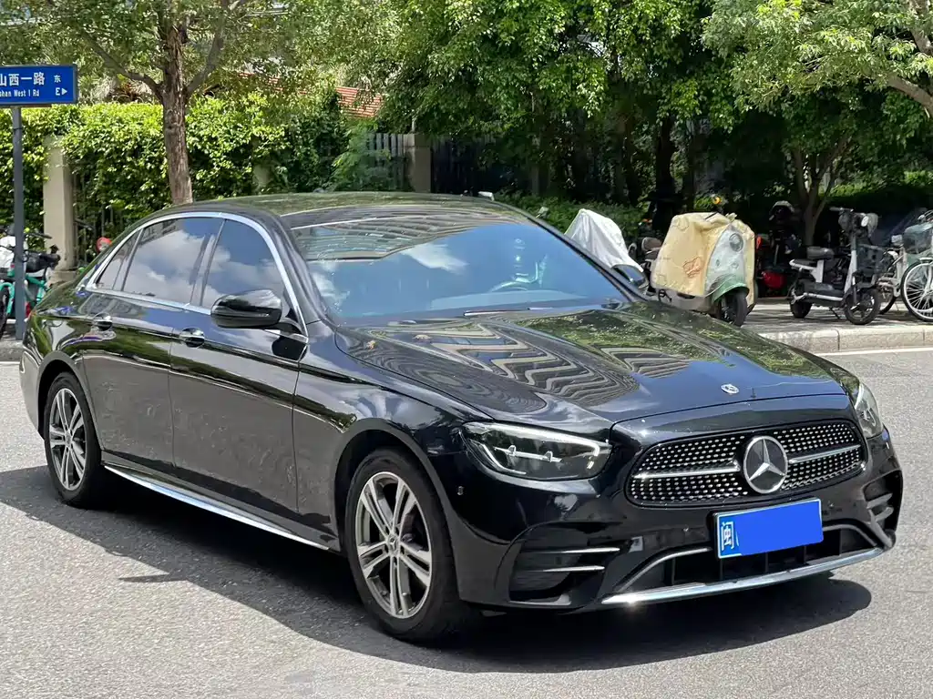 Mercedes-Benz E-Class E 2022 E 260 L Sport