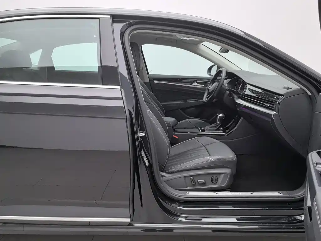 Volkswagen Passat — миниатюра 23