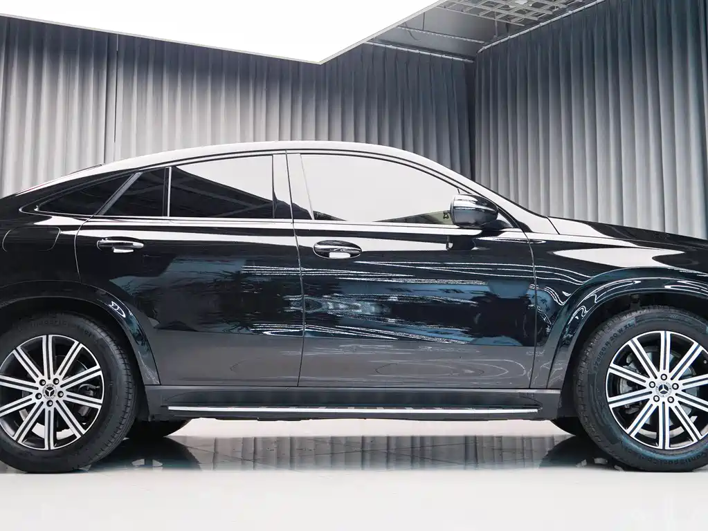 MERCEDES-BENZ GLE COUPE