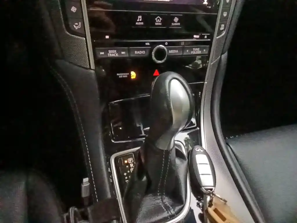 Infiniti Q50L — миниатюра 11