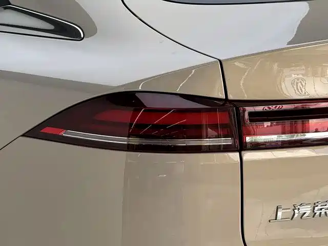 Roewe i6 — миниатюра 17