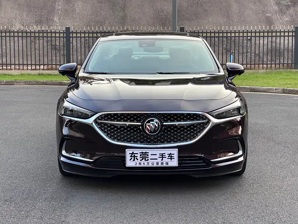 Buick LaCrosse — миниатюра 3