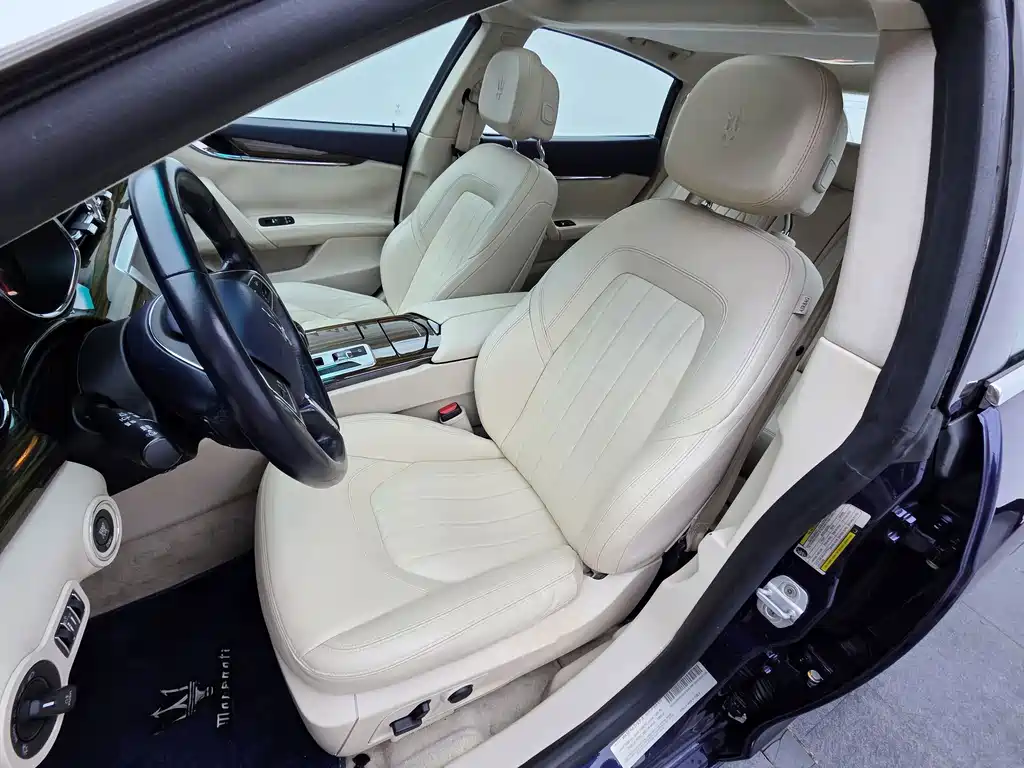 Maserati Quattroporte — миниатюра 3