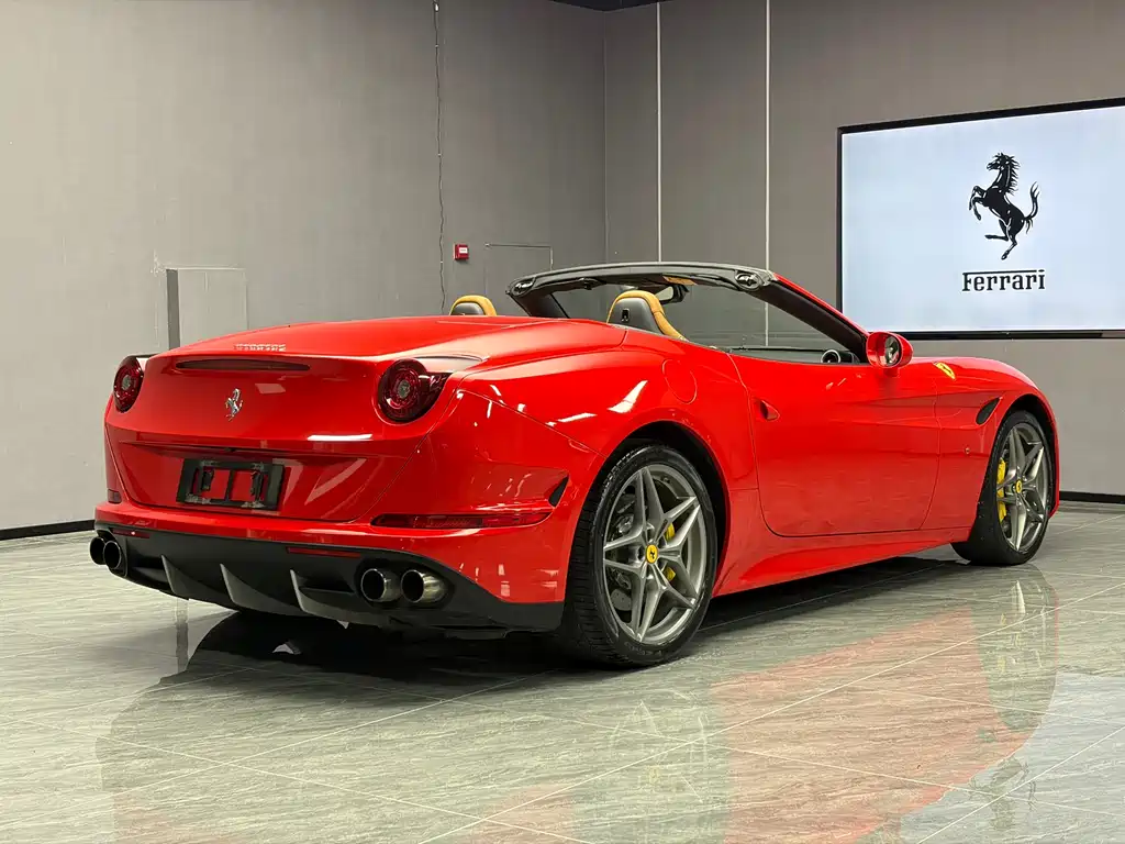 Ferrari California T — миниатюра 11